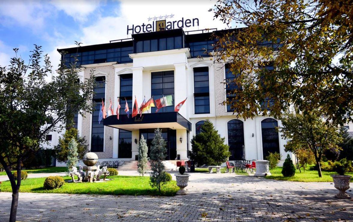 Hotel Garden Pristina Exterior photo