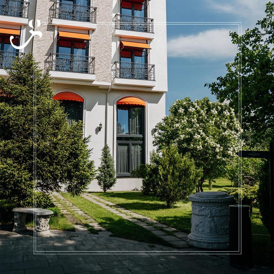 Hotel Garden Pristina Exterior photo